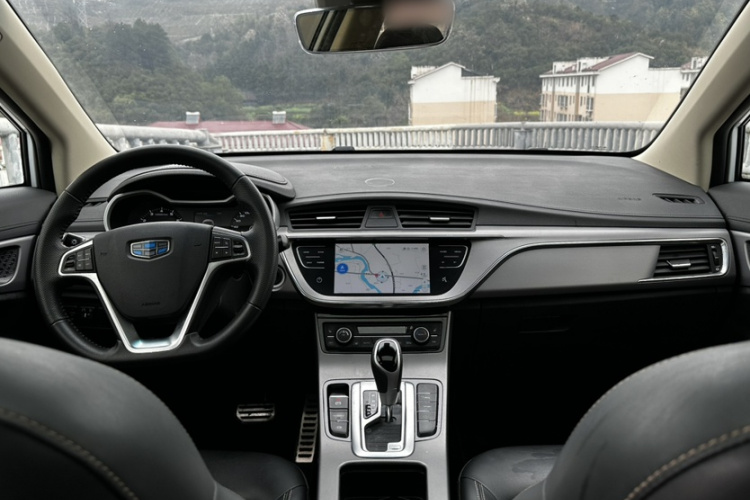 GEELY Emgrand GS 2018 #14 GEELY Emgrand GS 2018 car image #14