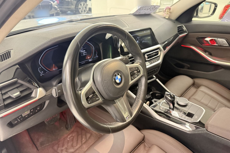 BMW 3 Series 2020 #17 BMW 3 Series 2020 car image #17