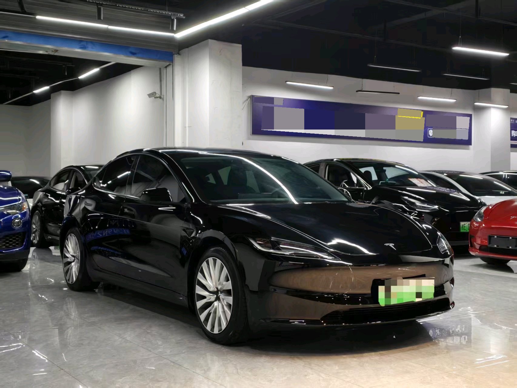 2023 car image #3