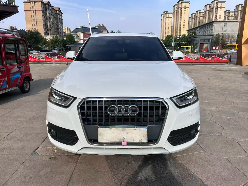 Audi Q3 2014 #2 Audi Q3 2014 car image #2