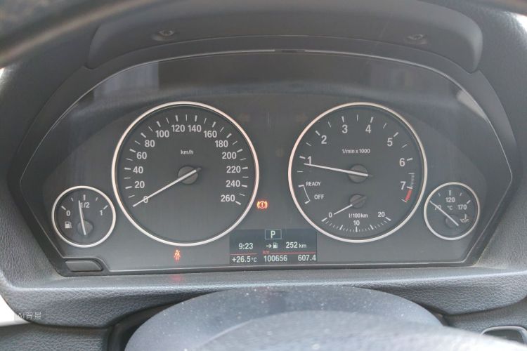 BMW 3 Series 2015 car image #13