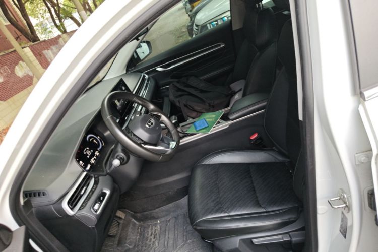GEELY Emgrand 2023 car image #15