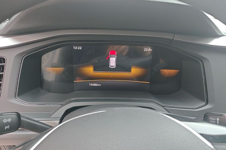 Volkswagen Polo 2023 car image #12