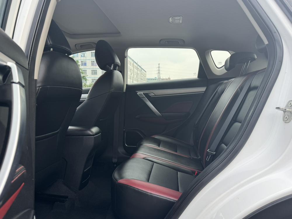 GEELY Coolray 2022 #13 GEELY Coolray 2022 car image #13
