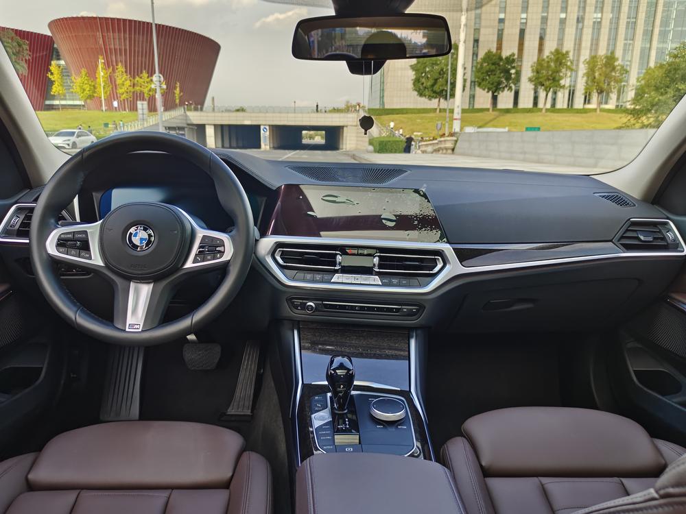 BMW 3 Series 2020 #9 BMW 3 Series 2020 car image #9