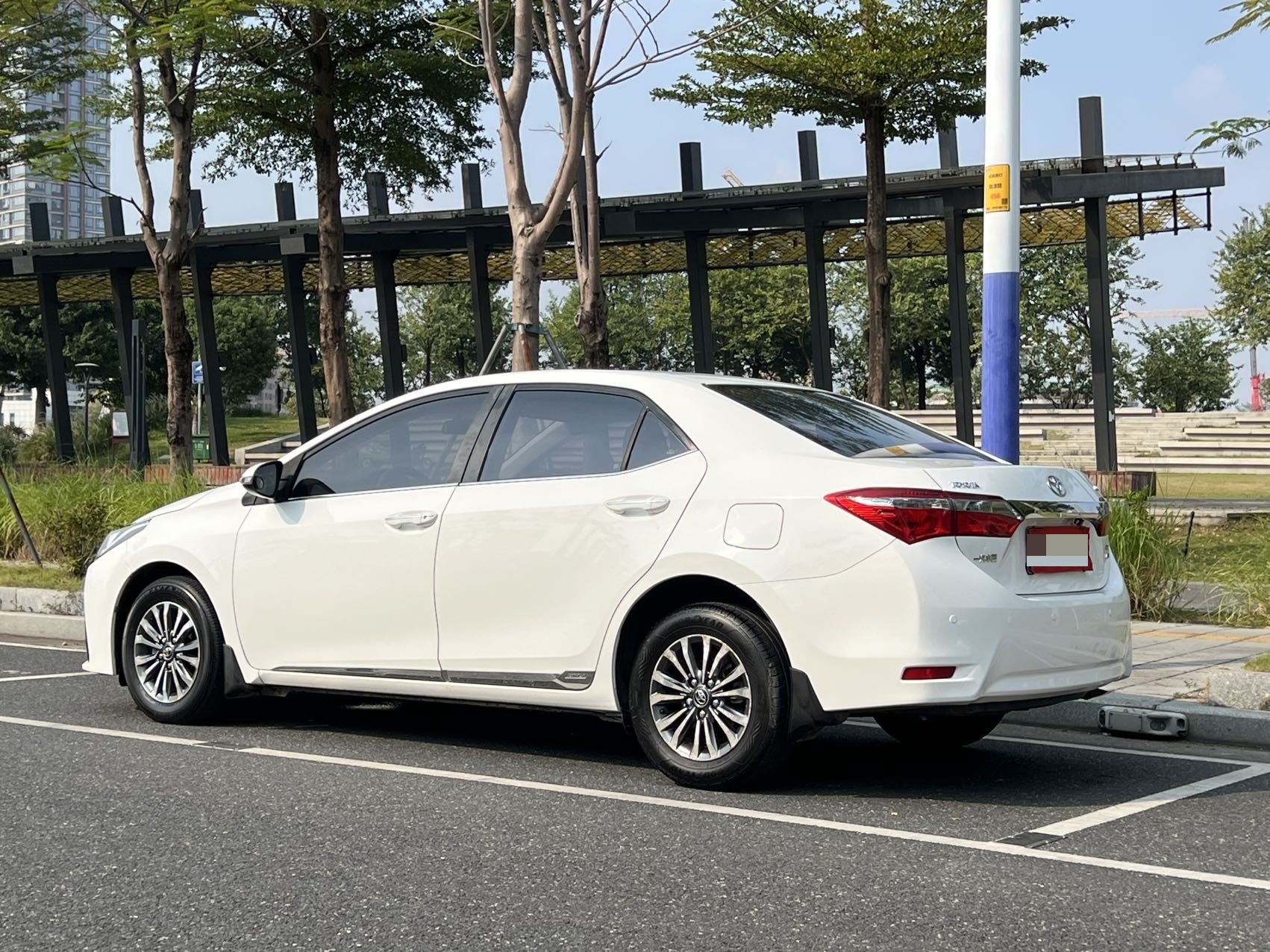 Toyota Corolla 2018 #8 Toyota Corolla 2018 car image #8