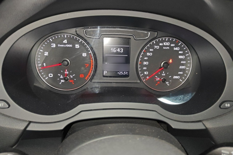 Audi Q3 2017 #14 Audi Q3 2017 car image #14