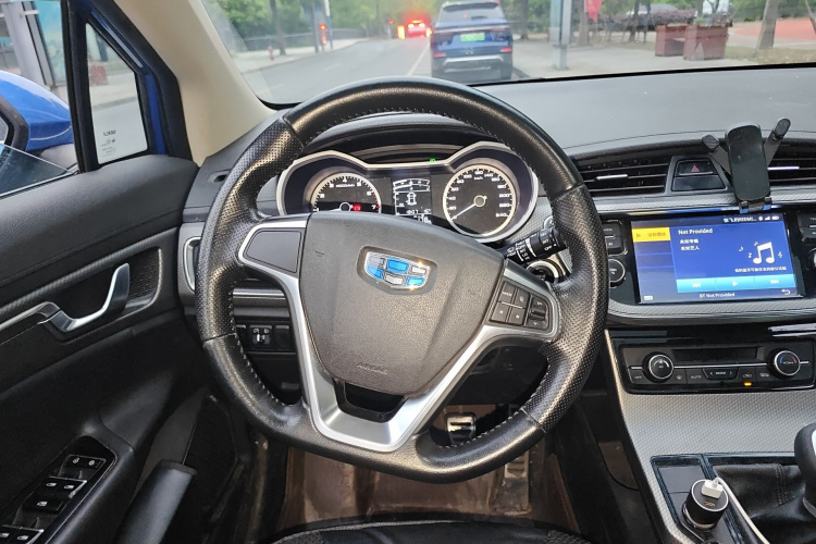 GEELY Emgrand GS 2017 car image #11