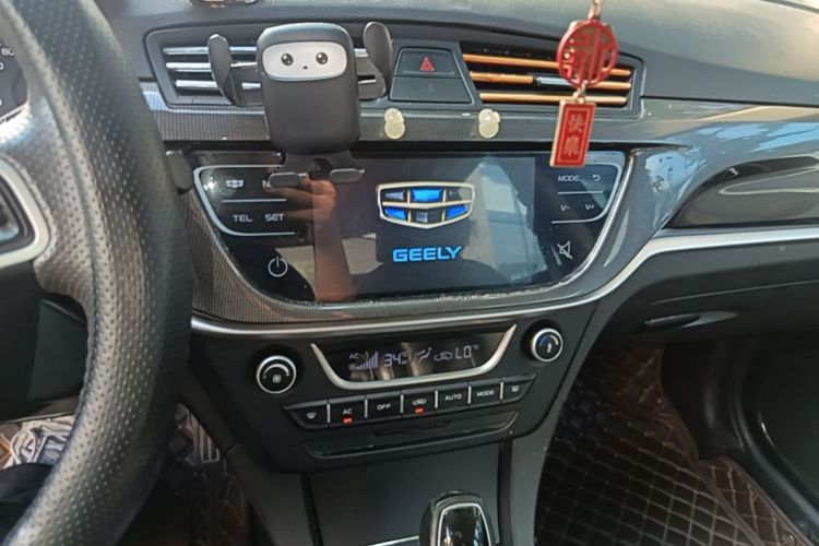 GEELY Emgrand 2017 #15 GEELY Emgrand 2017 car image #15