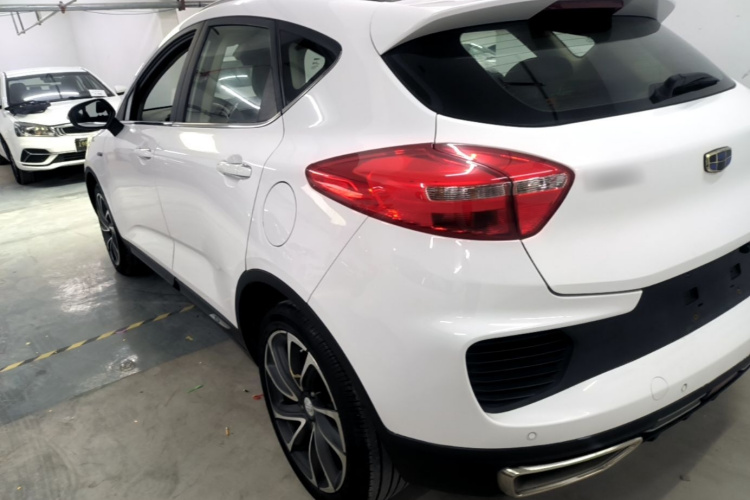 GEELY Emgrand GS 2018 #7 GEELY Emgrand GS 2018 car image #7