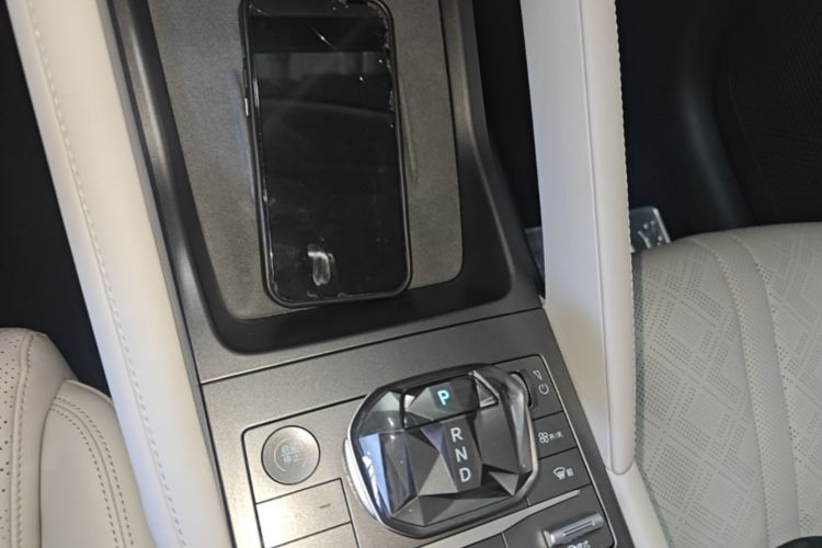 BYD YuanUP 2024 car image #14