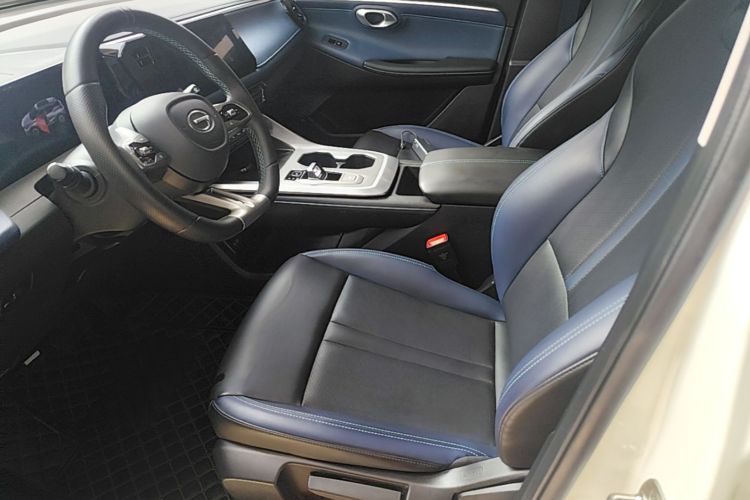 GAC Trumpchi GS3 2023 #15 GAC Trumpchi GS3 2023 car image #15