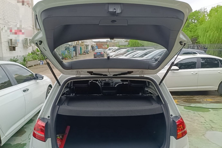 Volkswagen Golf 2016 car image #19