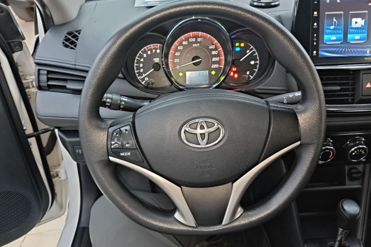 Toyota Vios 2023 car image #11