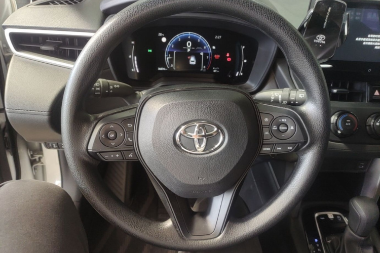 Toyota Corolla Cross 2024 #11 Toyota Corolla Cross 2024 car image #11