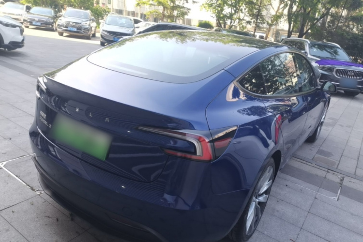 Tesla Model 3 2025 #7 Tesla Model 3 2025 car image #7