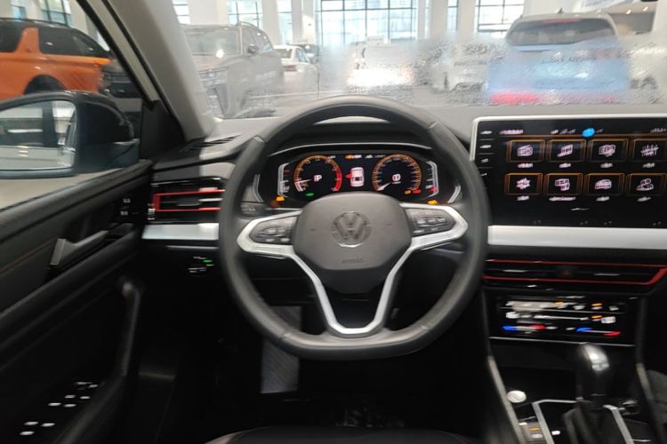 Volkswagen Lavida 2025 car image #11