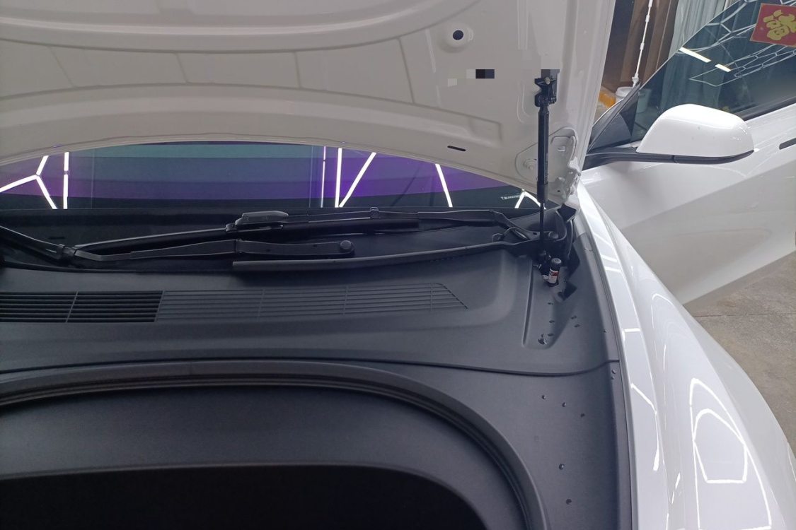 Tesla Model 3 2026 #12 Tesla Model 3 2026 car image #12