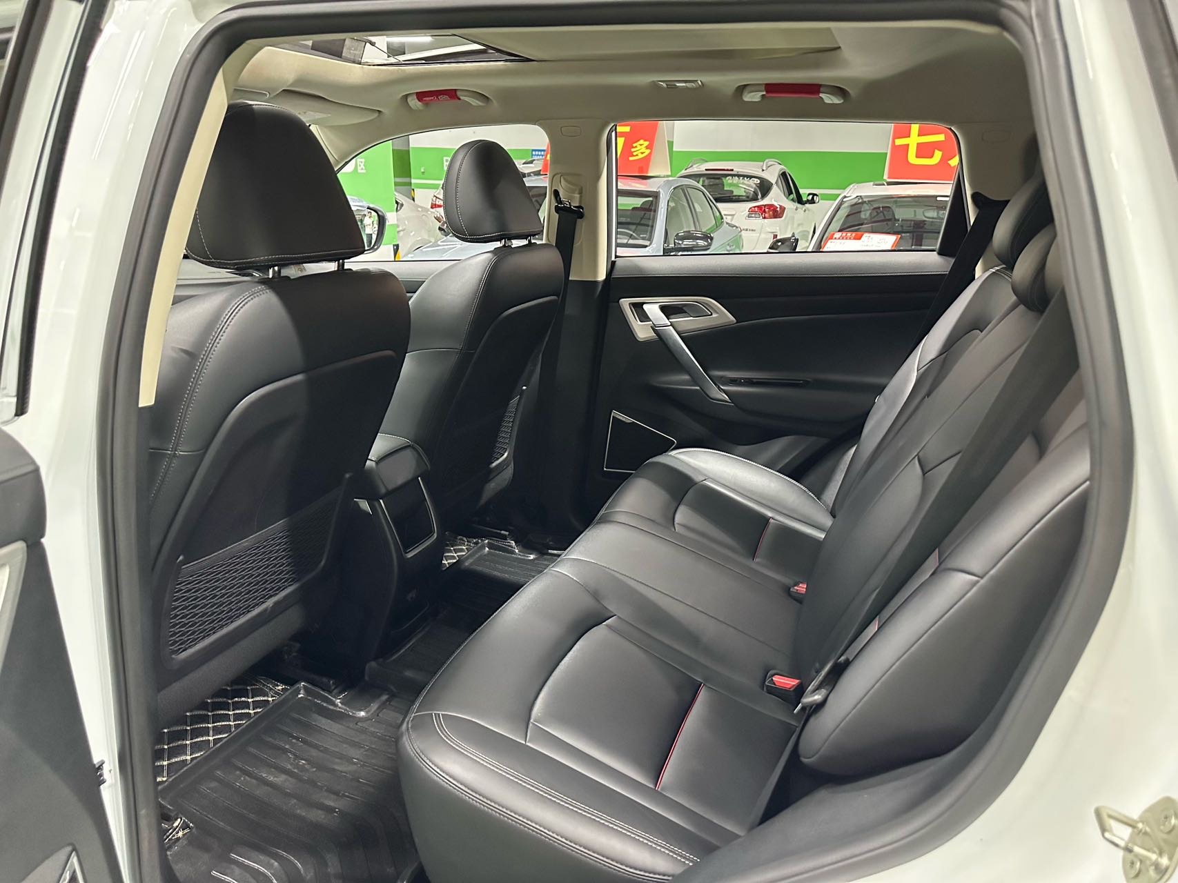 GEELY Boyue 2019 #8 GEELY Boyue 2019 car image #8