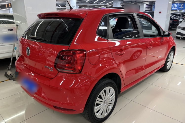 Volkswagen Polo 2017 car image #5