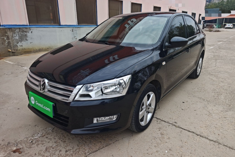 Volkswagen Santana 2016 car image #2