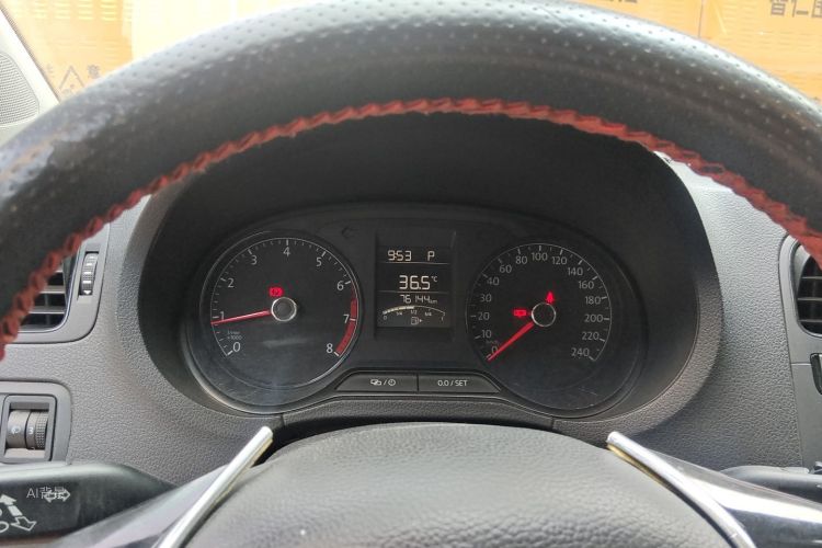 Volkswagen Polo 2017 #13 Volkswagen Polo 2017 car image #13