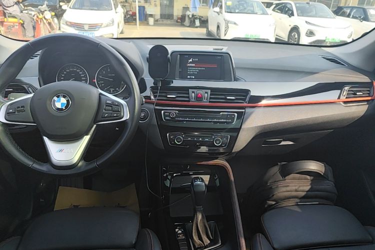 BMW X1 2017 #13 BMW X1 2017 car image #13