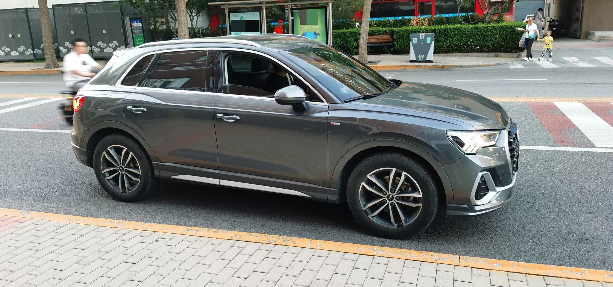 Audi Q3 2023 #4 Audi Q3 2023 car image #4