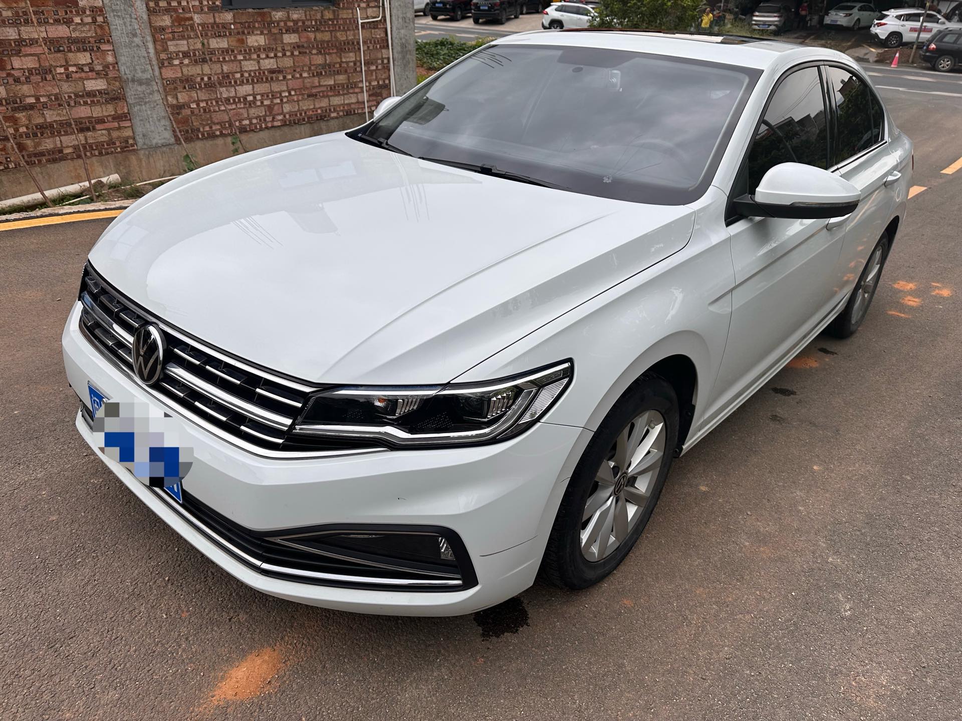 Volkswagen Bora 2021 car image 