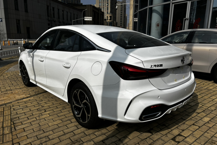 名爵 MG5 2025 汽车图片 #7