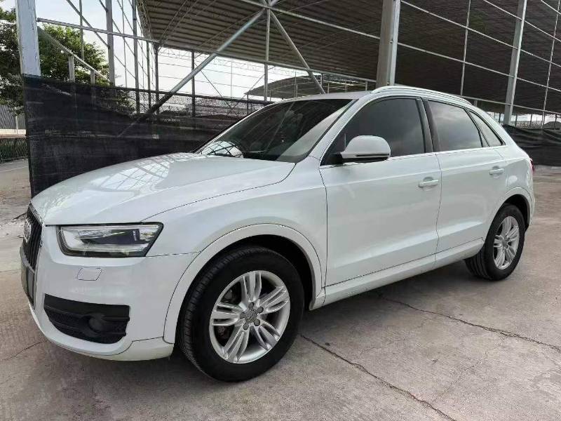 Audi Q3 2016 immagine di auto #2