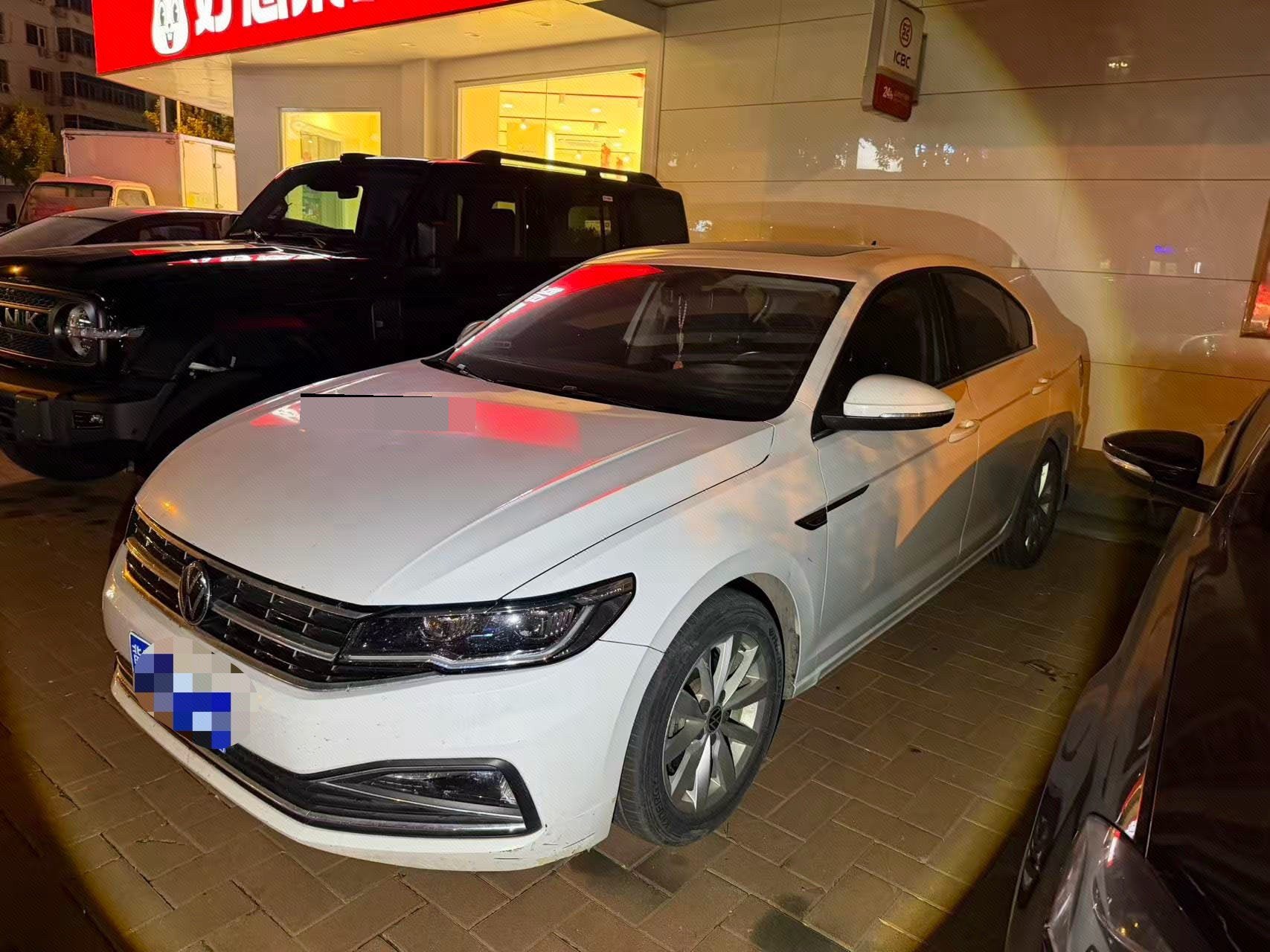 Volkswagen Bora 2021 car image 