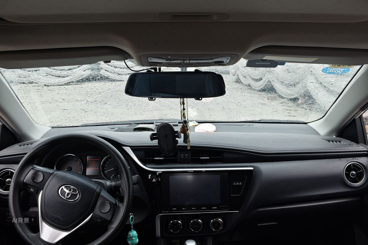Toyota Corolla 2018 #11 Toyota Corolla 2018 car image #11