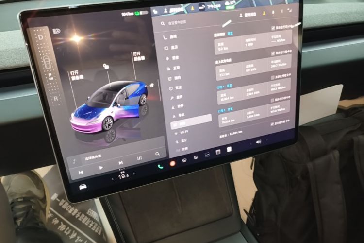 Tesla Model 3 2023 #13 Tesla Model 3 2023 car image #13