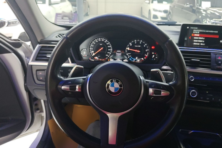 BMW 3 Series 2019 #11 BMW 3 Series 2019 car image #11