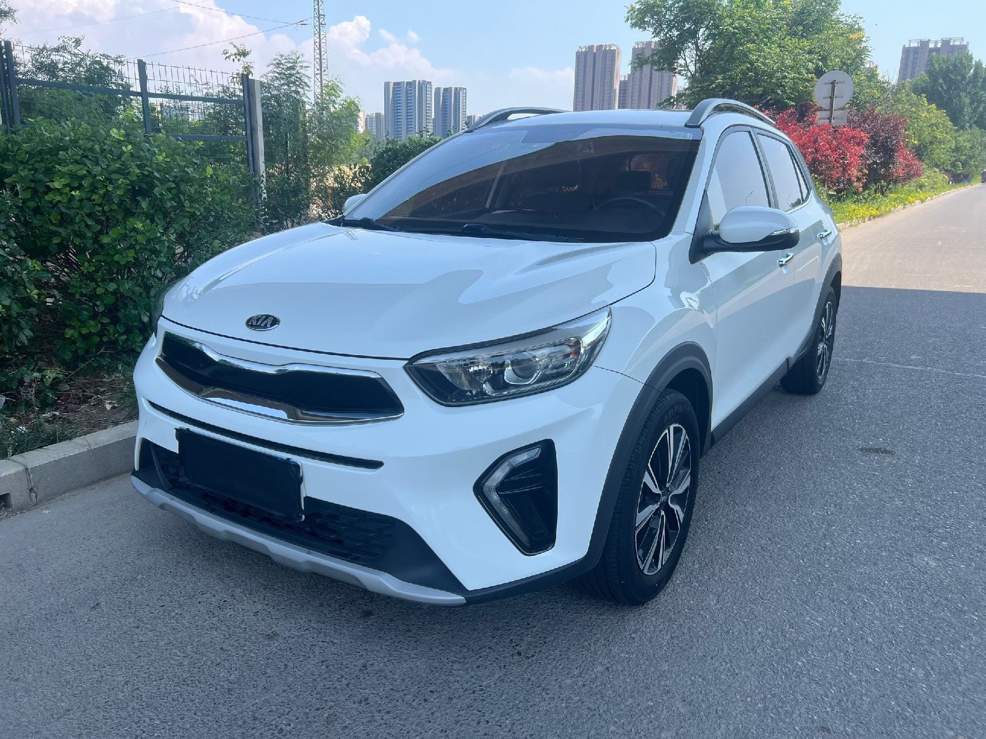 Kia KX1 2019 car image 