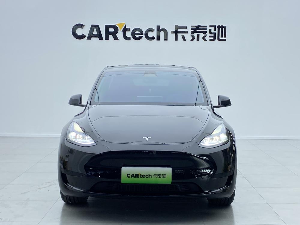 Tesla Model Y 2024 #2 Tesla Model Y 2024 car image #2