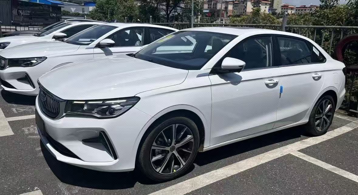 GEELY Emgrand 2022 GEELY Emgrand 2022 car image