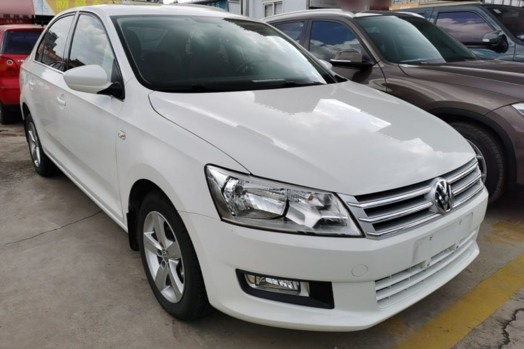 Volkswagen Santana 2016 car image #4
