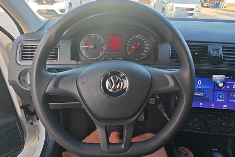 Volkswagen Santana 2022 car image #11