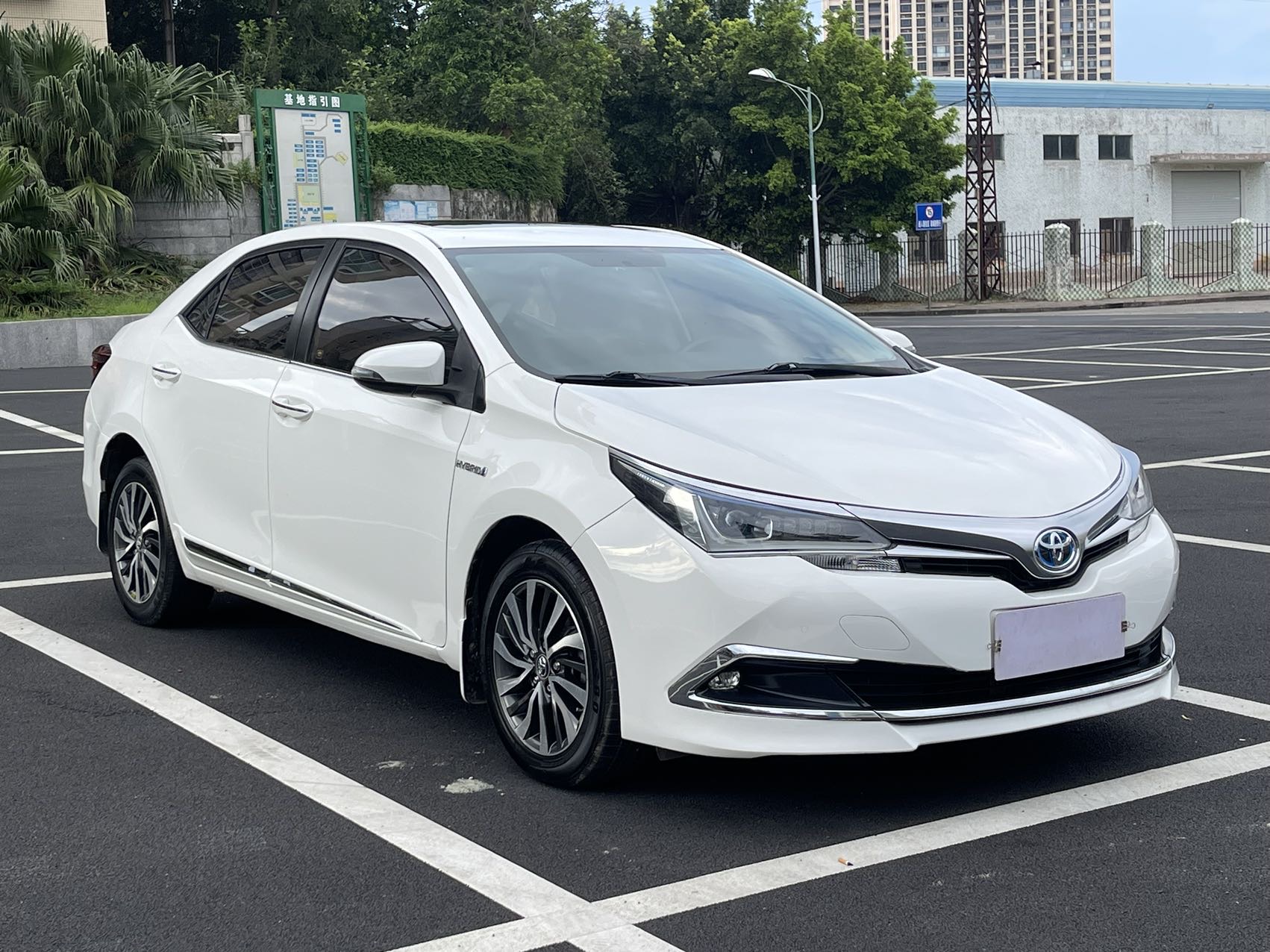 Toyota Corolla 2018 car image #3