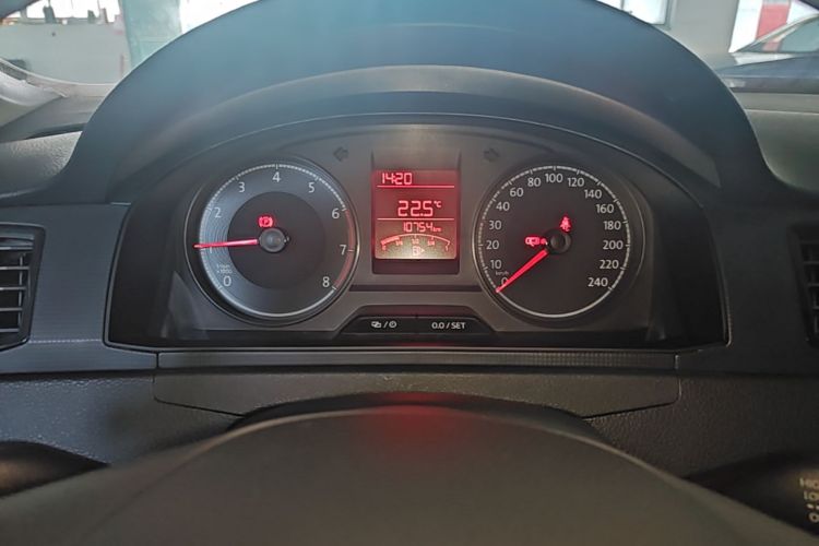 Volkswagen Santana 2017 #12 Volkswagen Santana 2017 car image #12