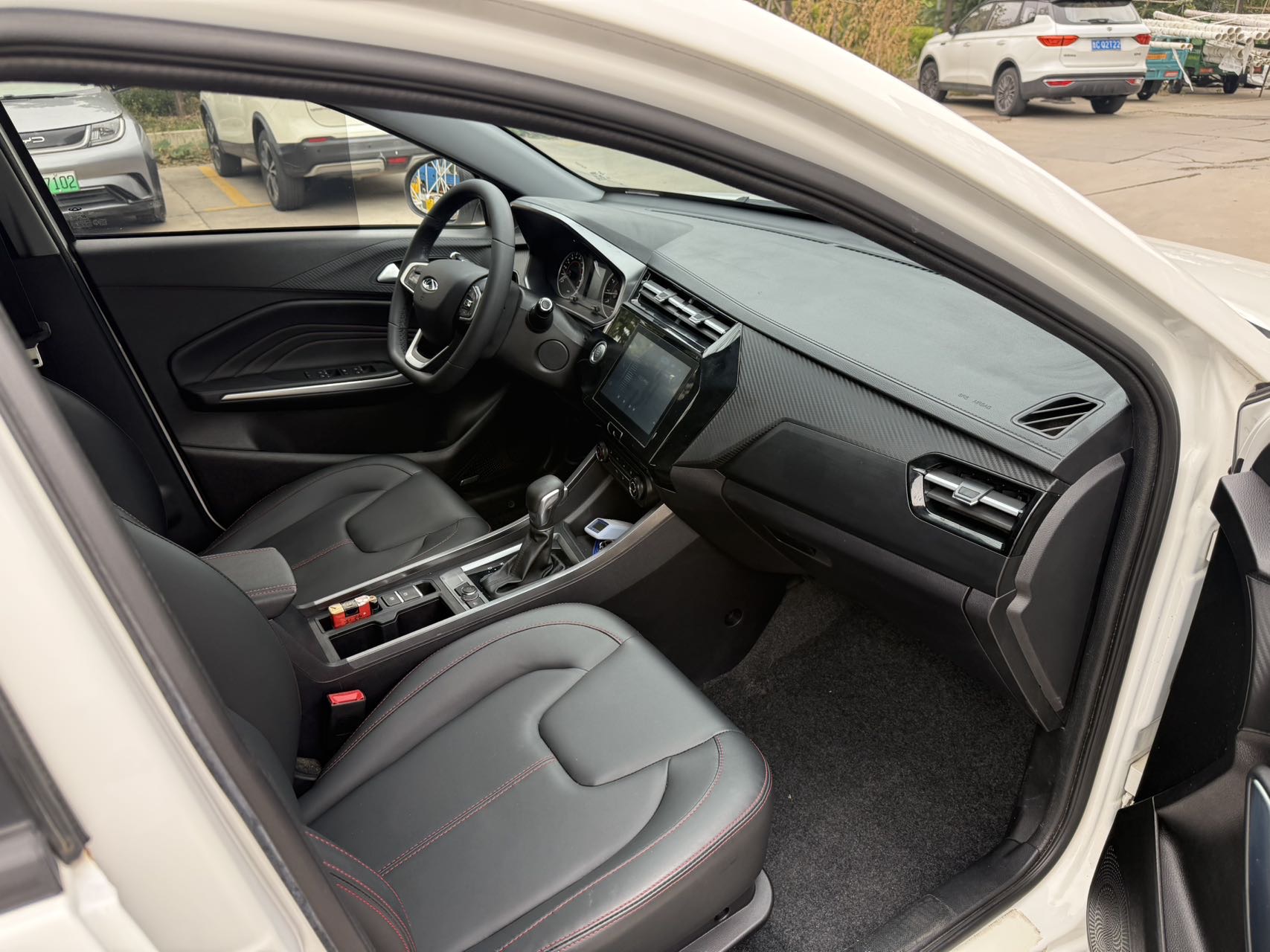 Chery Tiggo 3x 2021 car image #9