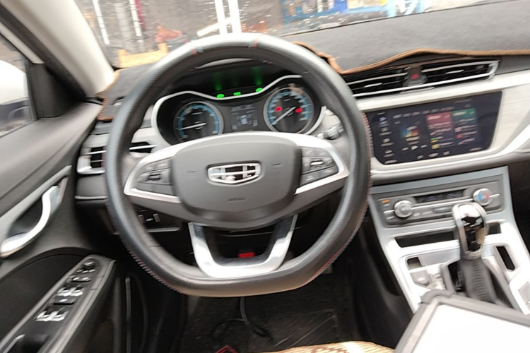 GEELY Emgrand 2021 #15 GEELY Emgrand 2021 car image #15