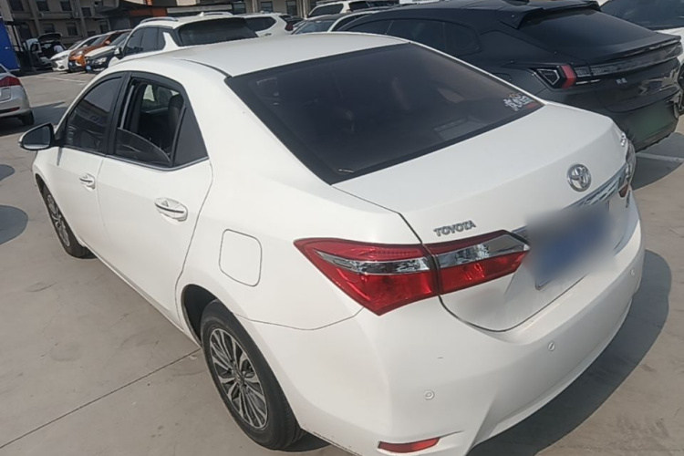 Toyota Corolla 2017 #5 Toyota Corolla 2017 car image #5