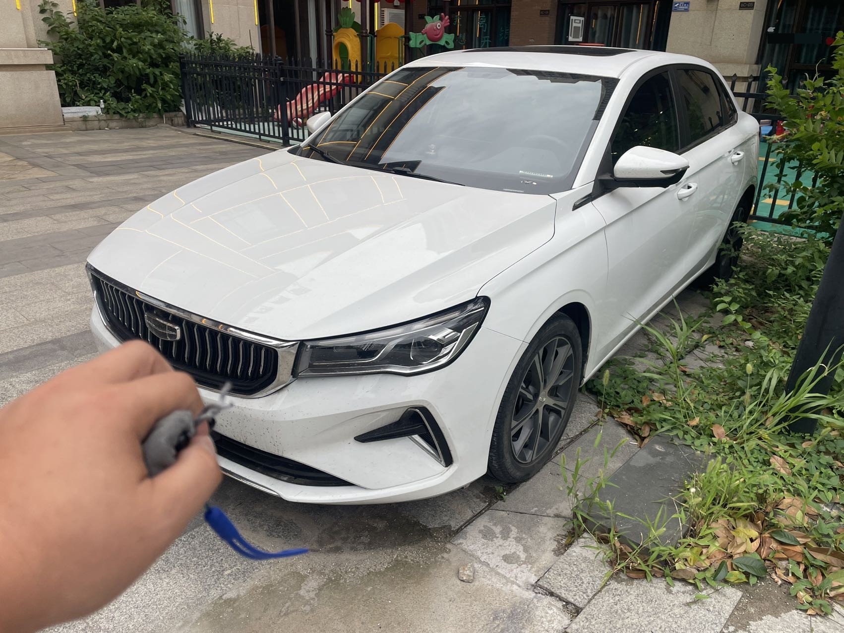 GEELY Emgrand 2023 car image 