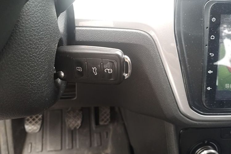 Volkswagen Lavida 2017 car image #10