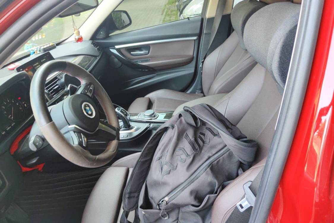 BMW 3 Series 2018 #20 BMW 3 Series 2018 car image #20