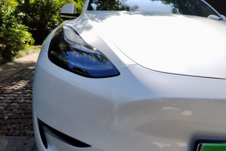 Tesla Model Y 2024 car image #8