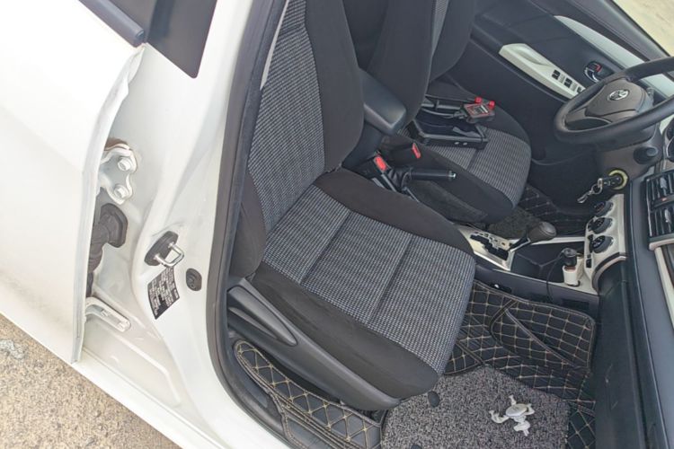Toyota Vios 2016 #24 Toyota Vios 2016 car image #24